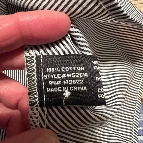 Walter Baker Myron Tunic‎ Black White Pinstripe Embroidered Floral Shirt M - Picture 5 of 8